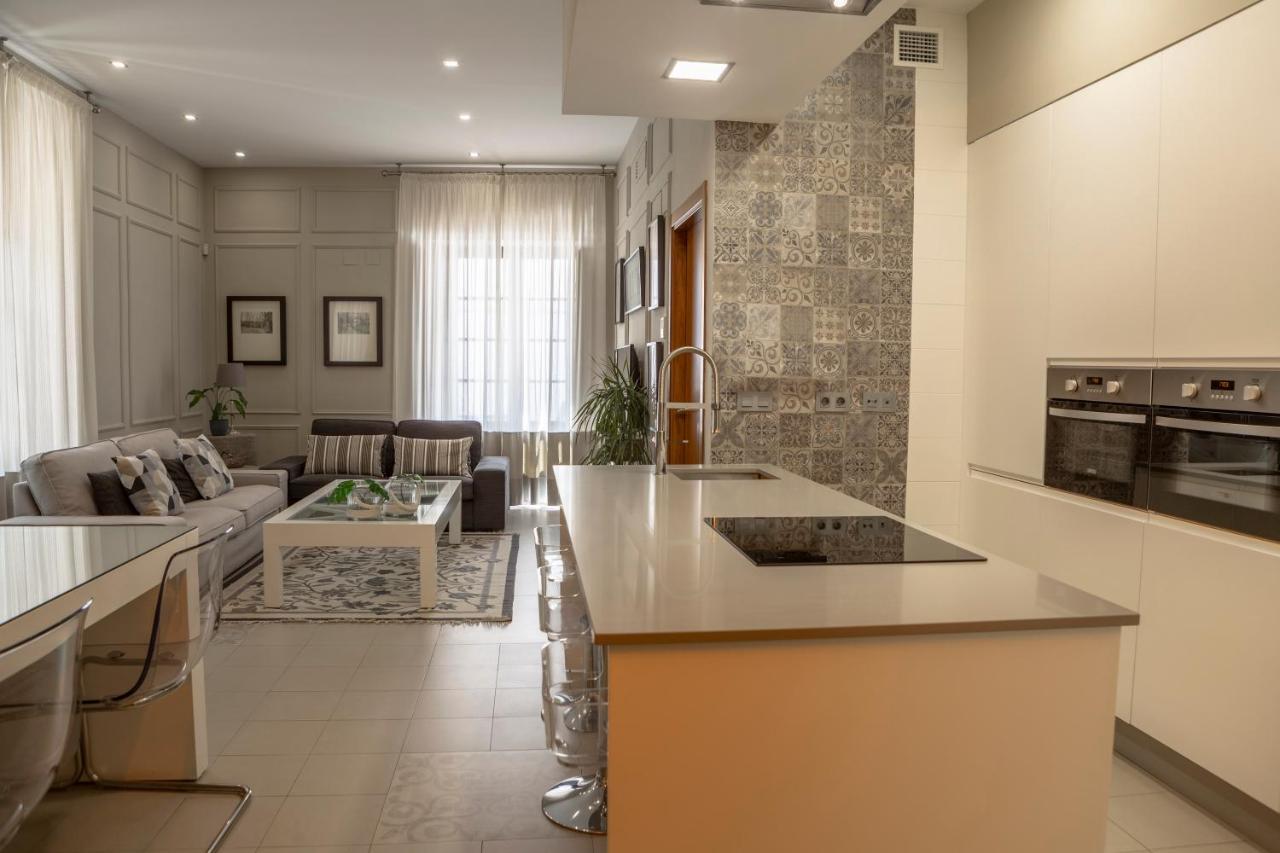 Caces Md Casa Palacio Munoz Chaves Siglo XVIII מראה חיצוני תמונה