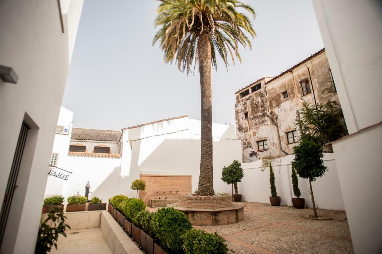 Caces Md Casa Palacio Munoz Chaves Siglo XVIII מראה חיצוני תמונה
